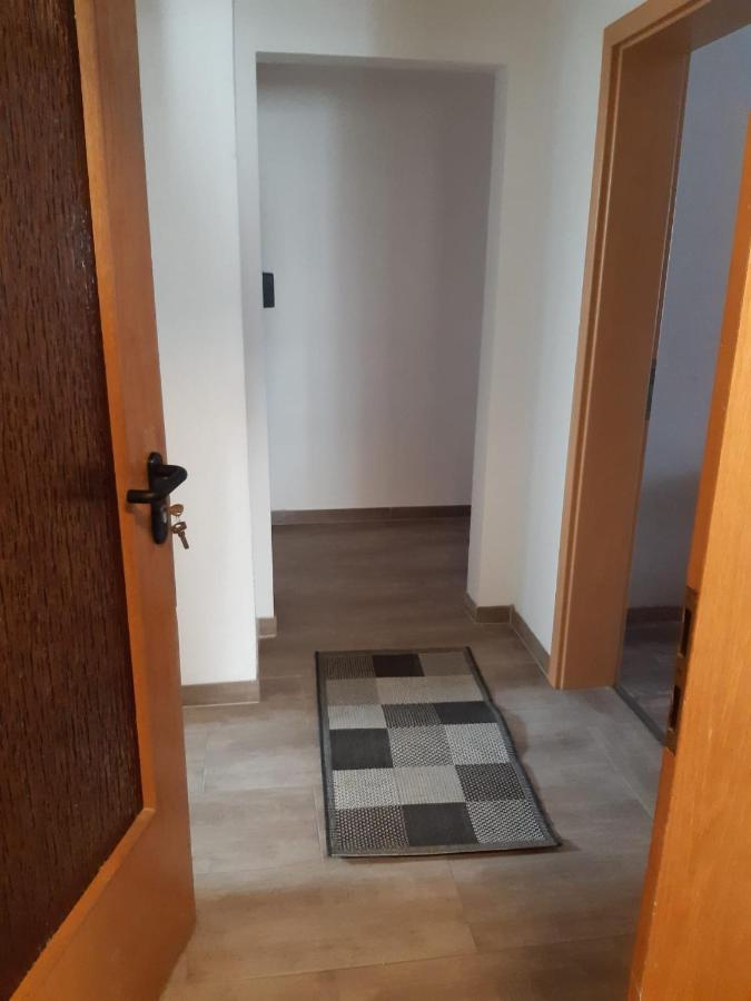 Gasthaus Kaiserhof, Zimmer & Appartament Butjadingen Ngoại thất bức ảnh